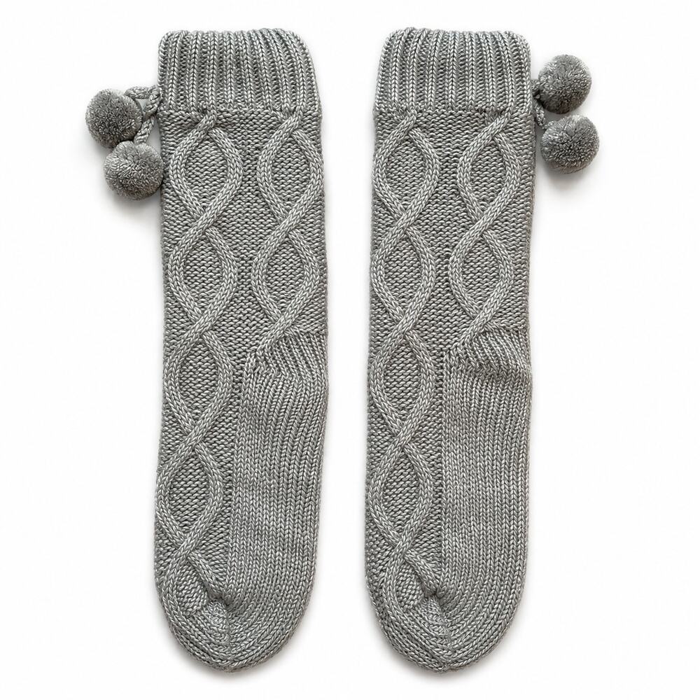 Muk Luks Gray Slipper Socks (Size 7-8)